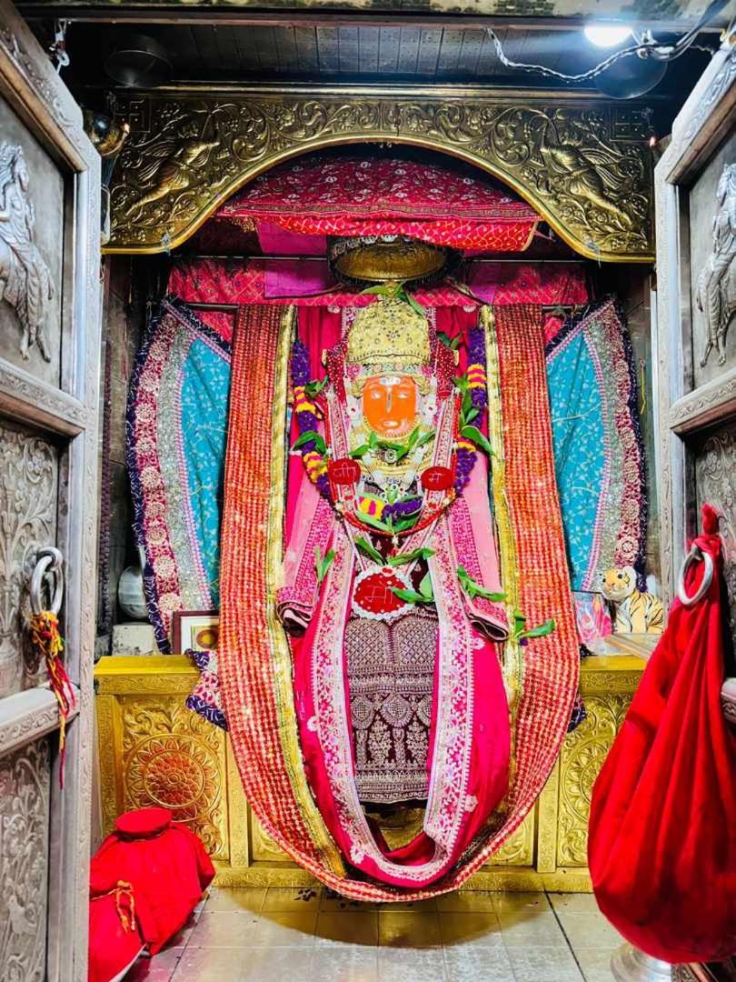 Jai Hanuman Guest House Palsana  المظهر الخارجي الصورة